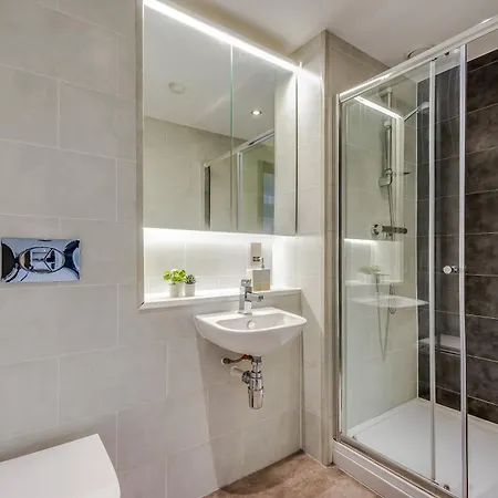 شقة Modern In Leeds *